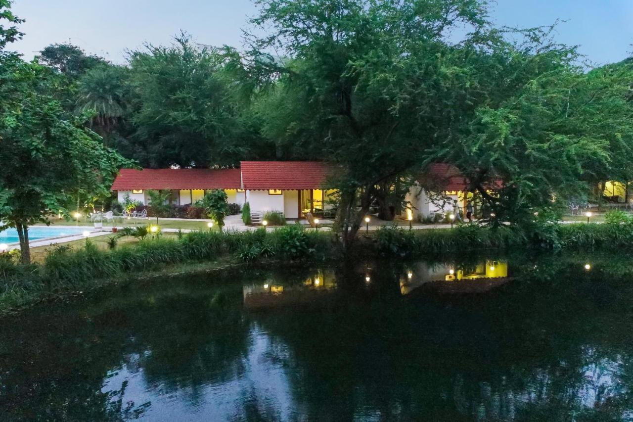 Aranya Vilas - A Nature Resort Udaipur Exterior photo